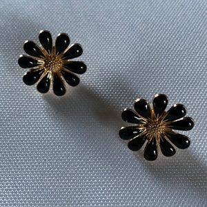 NWT. Handmade Pierced Earrings of a Flower with Black Petals and a Gold Setting!